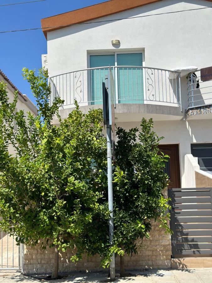Nanas Vacation House Paphos ภายนอก รูปภาพ