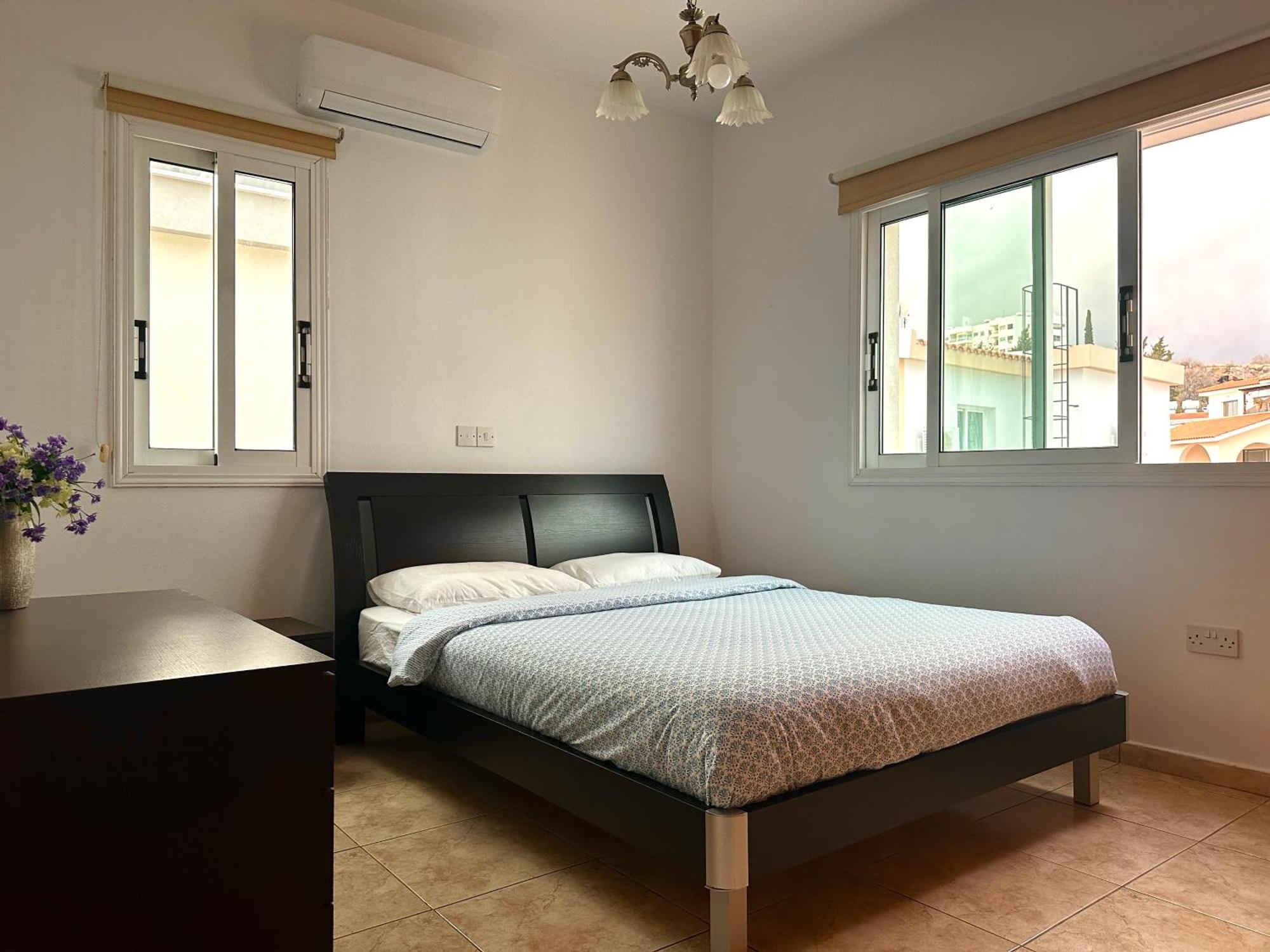 Nanas Vacation House Paphos ภายนอก รูปภาพ